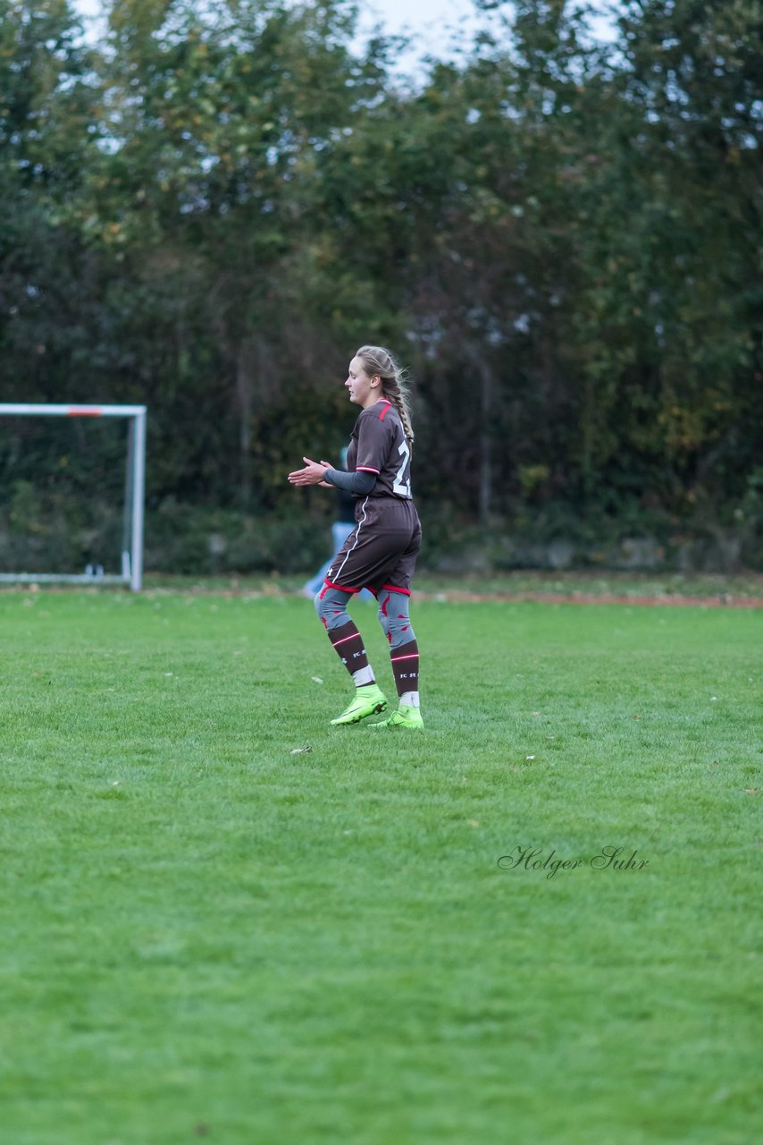 Bild 238 - C-Juniorinnen Halstenbek-Rellingen - St.Pauli : Ergebnis: 0:5